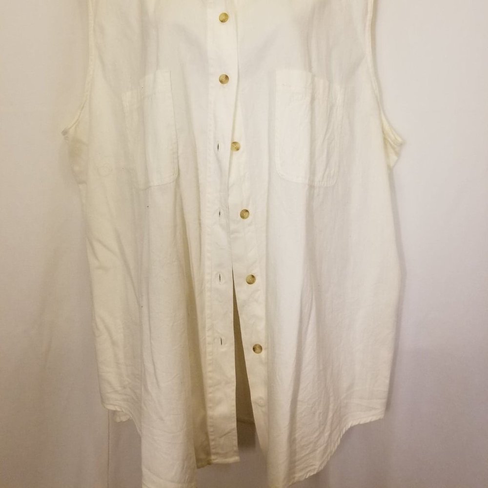 Shirt - Picture 2 of 3